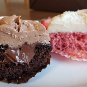 Queen Esther's Cupcakes - Chocolate Hazelnut and Strawberry - Cupcakes Near Me - Denton, Texas