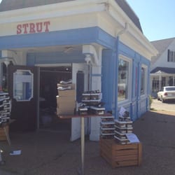 Strut - Storefront