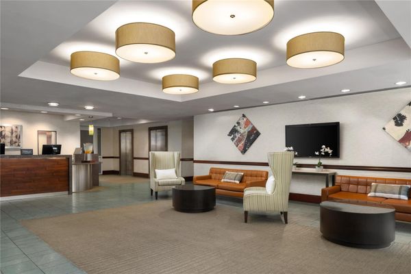 DoubleTree by Hilton Boston Bayside by null