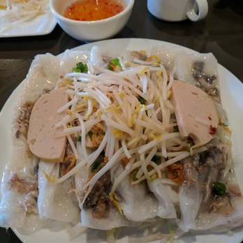 Huynh Restaurant - Bánh cuôn thit - Vietnamese Near Me - Houston, Texas