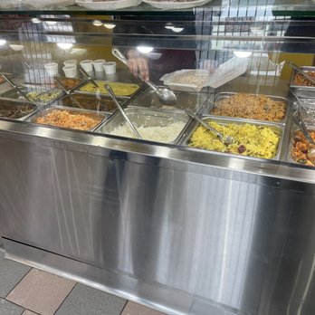 Vinayagar Vilas - Lunch thaali selections - Fast Food Near Me - Brampton, Ontario