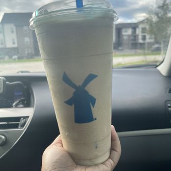 Dutch Bros Coffee - Large cake batter freeze - Juice Bars & Smoothies Near Me - Austin, Texas