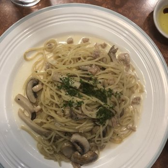 Akane Chaya - Asari Kinoko with cream sauce (clams & king mushroom) - Japanese Near Me - Gardena, California
