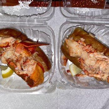 Fat Cheeks Hawaii - Takeout Butter Lobster Rolls - Sandwiches Near Me - Honolulu, Hawaii