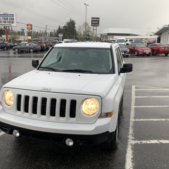 Lee Johnson Hyundai of Everett - The 2016 Jeep Patriot that I bought a year and a half ago, and then traded seamlessly. - Car Dealers Near Me - Everett, Washington