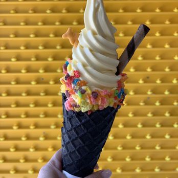 The Pond - Summer soft serve - Ice Cream & Frozen Yogurt Near Me - Arcadia, California The Pond - Summer soft serve - Ice Cream & Frozen Yogurt Near Me - Arcadia, California