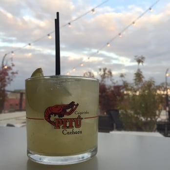 Perry's Restaurant - happy hour cocktail - Sushi Bars Near Me - Washington, DC, District of Columbia