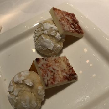 The Elderberry House - White chocolate and cookies - French Near Me - Oakhurst, California The Elderberry House - White chocolate and cookies - French Near Me - Oakhurst, California
