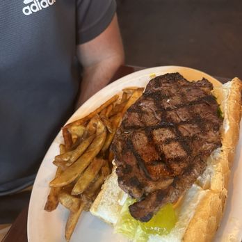 SULLY’S GULFPORT - Updated October 2024 - 50 Photos & 35 Reviews - 1316 ...