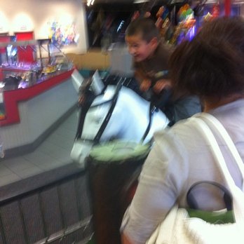 Chuck E. Cheese - Pizza Near Me - Wichita, Kansas