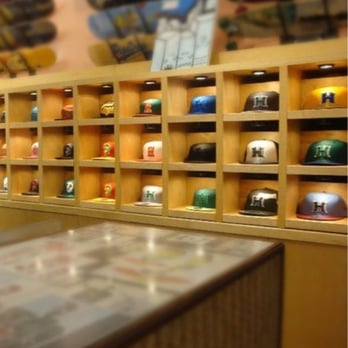 Fitted - Sports Wear Near Me - Honolulu, Hawaii Fitted - Sports Wear Near Me - Honolulu, Hawaii