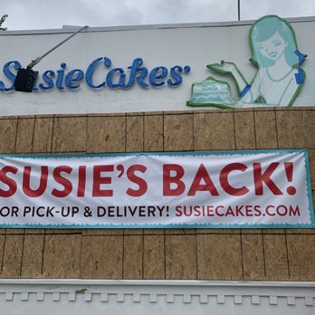 SusieCakes - Studio City - They're open with limited hours for COVID - Bakeries Near Me - Studio City, California SusieCakes - Studio City - They're open with limited hours for COVID - Bakeries Near Me - Studio City, California