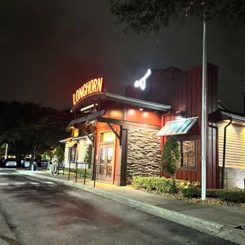LongHorn Steakhouse - Steakhouses Near Me - Orlando, Florida