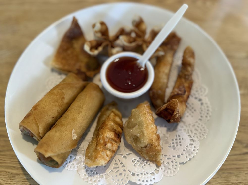 Mojave Thai Cuisine Logo