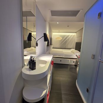 citizenM Gare de Lyon Hotel - Hotels Near Me - Paris, 75
