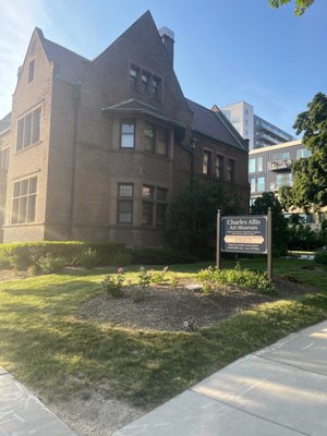 Charles Allis Art Museum by null