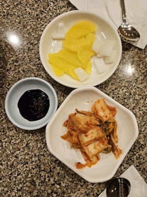 Choong Hwa Won (Korean & Chinese Restaurant) | 중화원 (한국식 중화요리-중식,한식) by null