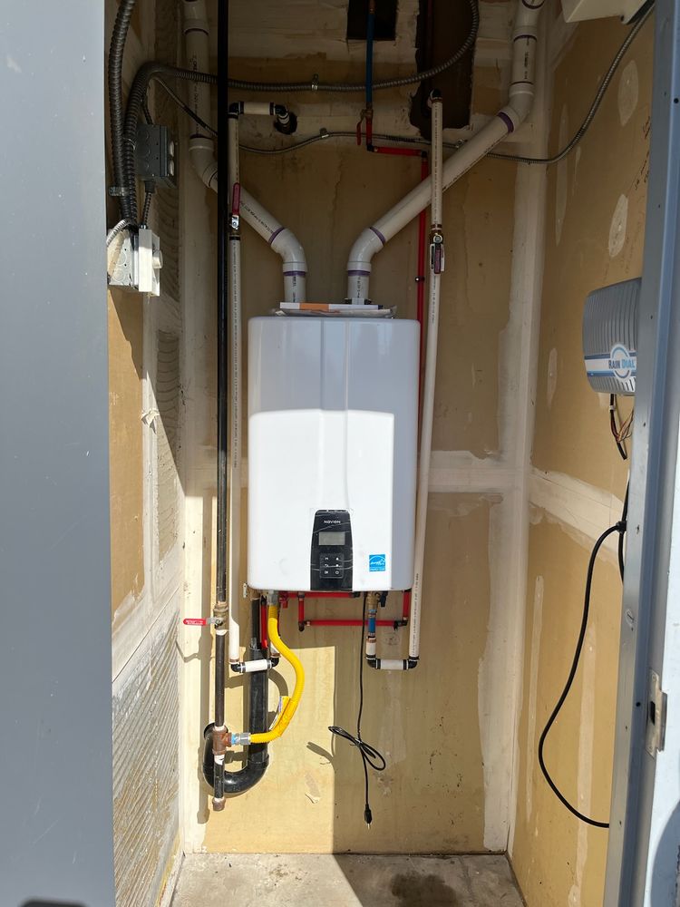 Slide of Action Craft Experts, Plumbing, Drains, & Water Heaters