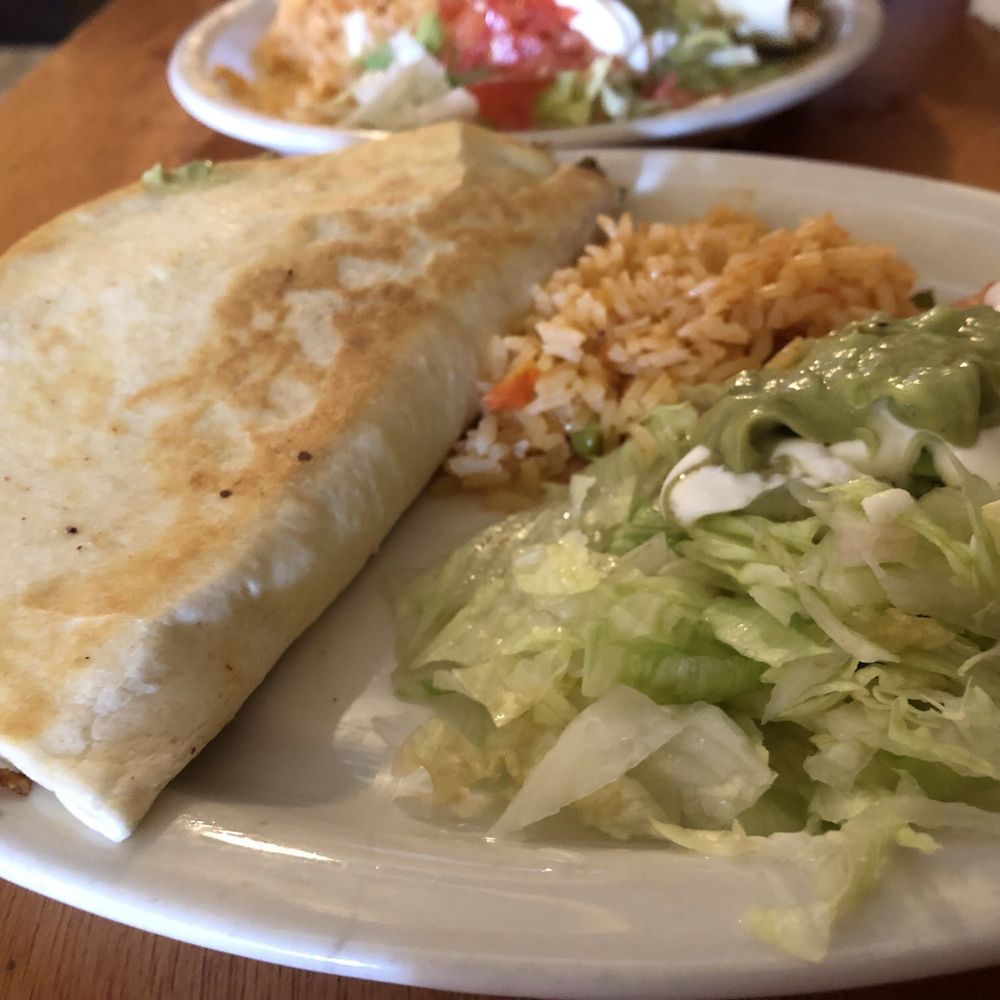 The 10 Best Places near Commerce Sports Bar and Grill in Commerce, GA