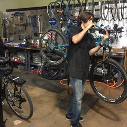performance bike shop closing