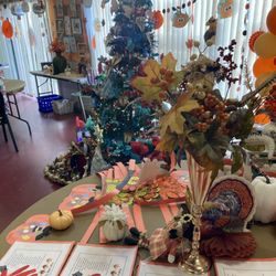 Aged to Perfection - Thanksgiving and Christmas Decorations