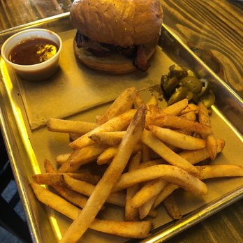 Stiles Switch BBQ & Brew - Buford T's Diablo Sandwich for my son in law. - Barbeque Near Me - Cedar Park, Texas Stiles Switch BBQ & Brew - Buford T's Diablo Sandwich for my son in law. - Barbeque Near Me - Cedar Park, Texas