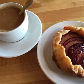 Pan'e Dolcetti - Americano with delicious plum almond galette - Coffee & Tea Near Me - Wilbraham, Massachusetts