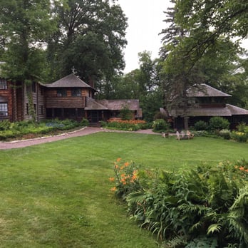 Stout's Island Lodge - Hotels Near Me - Birchwood, Wisconsin Stout's Island Lodge - Hotels Near Me - Birchwood, Wisconsin