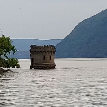 Bannerman's Island - Tours Near Me Bannerman's Island - Tours Near Me