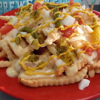 Fairlane Diner - Chicago Dog Horseshoe - Fast Food Near Me - Sherman, Illinois