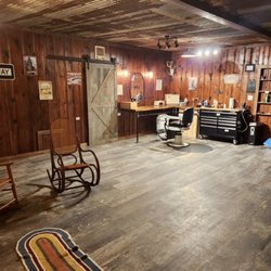 Hairitage Barbershop - Indoors