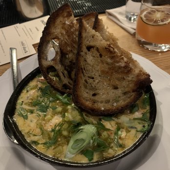Odd Duck - Queso fundido - cajun style - American Near Me - Austin, Texas Odd Duck - Queso fundido - cajun style - American Near Me - Austin, Texas