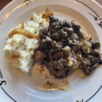 Saltgrass Steak House - Wagon sirloin steak with added mushrooms and onion. With mashed potatoes - Steakhouses Near Me - Laughlin, Nevada