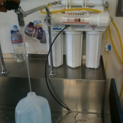 Ro Pure Water - Owner showin example of how the filtration sys works amd giving taste test! "BaM.P"