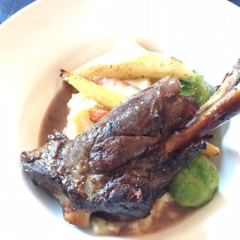 The Globe Restaurant - Lamb shank is tender but very bland. You can do better with red wine and seasoning. - Canadian (New) Near Me - Mono, Ontario