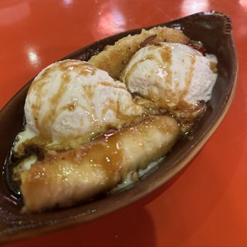 Mextreme - Delicious banana and ice cream dessert. Prepared table side - Mexican Near Me - Cancún, ROO