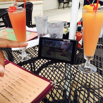 Pomegranate Restaurant - Pomegranate and Pineapple mimosas - American Near Me - Aurora, Illinois Pomegranate Restaurant - Pomegranate and Pineapple mimosas - American Near Me - Aurora, Illinois