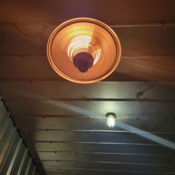 Southern Hops Brewing Company - Heater on patio above table - Breweries Near Me - Florence, South Carolina Southern Hops Brewing Company - Heater on patio above table - Breweries Near Me - Florence, South Carolina