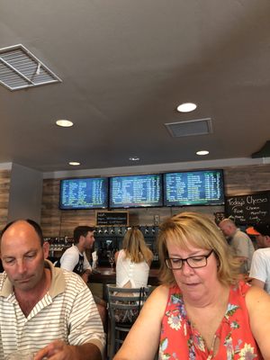 Wilibees Wine & Spirits by null