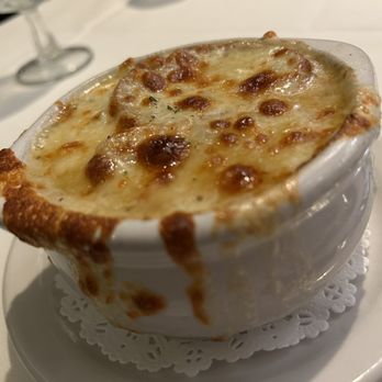 Hy's Steak House - French onion soup - Steakhouses Near Me - Honolulu, Hawaii Hy's Steak House - French onion soup - Steakhouses Near Me - Honolulu, Hawaii