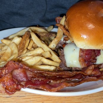 Applebee's Grill + Bar - Bourbon Whisky Bacon Burger - American Near Me - Hammond, Louisiana Applebee's Grill + Bar - Bourbon Whisky Bacon Burger - American Near Me - Hammond, Louisiana