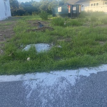 FirstService Residential - First service ignoring covenant violations detrimentally impacting property values - Property Management Near Me - Maitland, Florida