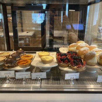 Le Pain Quotidien - Bakeries Near Me - Claremont, California Le Pain Quotidien - Bakeries Near Me - Claremont, California