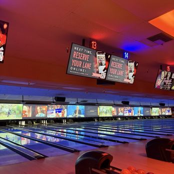 Lucky Strike San Marcos - Interior. Modern and high energy inside. - Bowling Near Me - San Marcos, California Lucky Strike San Marcos - Interior. Modern and high energy inside. - Bowling Near Me - San Marcos, California