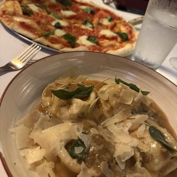 Cafe Bionda - Margherita Pizza - Italian Near Me - Chicago, Illinois