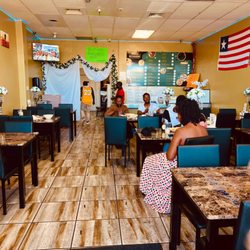 African Kitchen - Inside