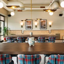 DWTNR Bar & Restaurant