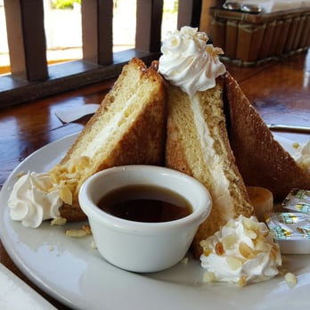 Lulu's Waikiki - Epic french toast - Burgers Near Me - Honolulu, Hawaii