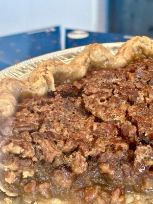 Winston Pies by null