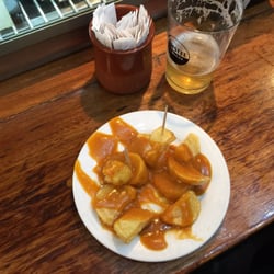 Mesón Burgos - Una de bravas, por favor !!!